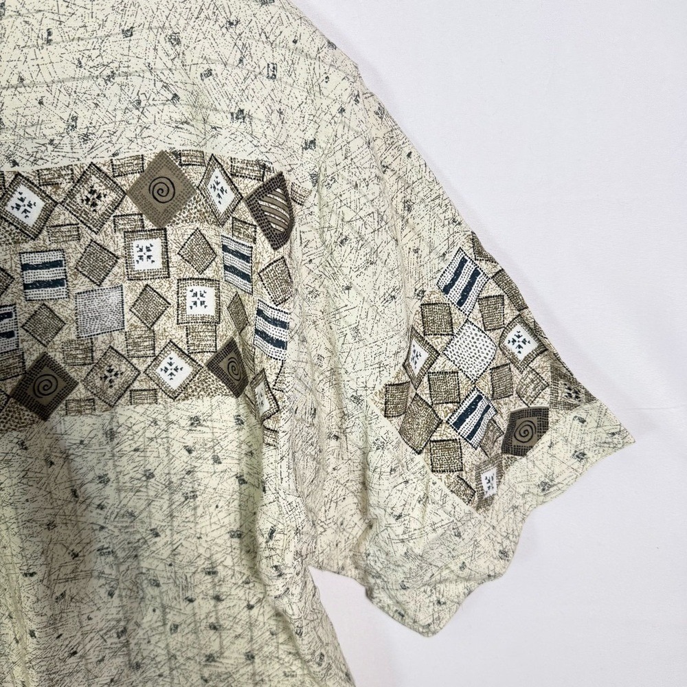 SAngi USA Vtg Mens Button down Shirt Medium Rayon Relax‎ Fit Trival Print Casual - Picture 9 of 12
